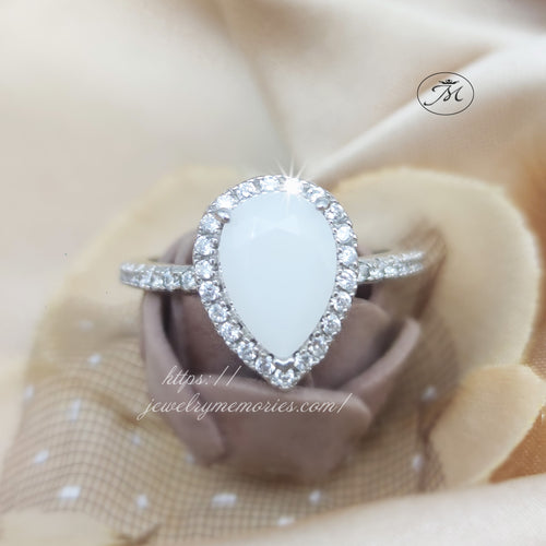 Gold Halo Teardrop Breast Milk Ring
