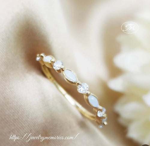 Gold Breastmilk Birthstone Ring