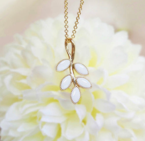 Gold Leaf Breastmilk Necklace