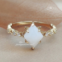 Load image into Gallery viewer, Sterling Silver/Solid Gold Diamond Shape Breast Milk Ring