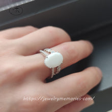 Load image into Gallery viewer, Sterling Silver / Solid Gold Breast Milk Oval Ring