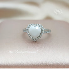 Load image into Gallery viewer, Gold Halo Heart Breastmilk Ring